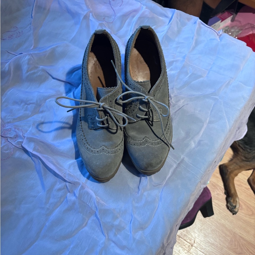 SOLD Dr. Martens Gray Suede Wingtip Lace-Up Wedges
